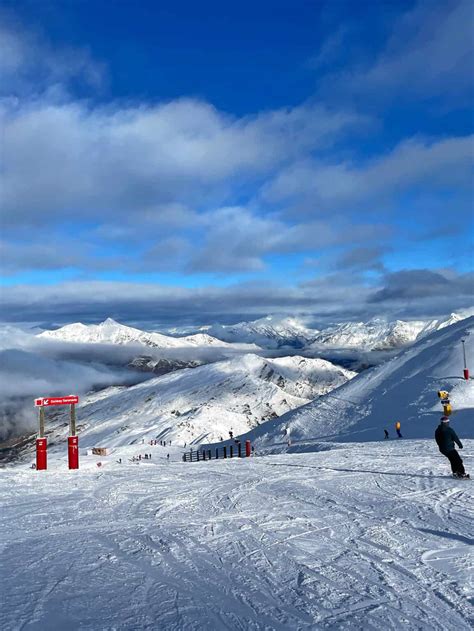 Skiing in Queenstown: A First Timer's Guide - Mum on the Move