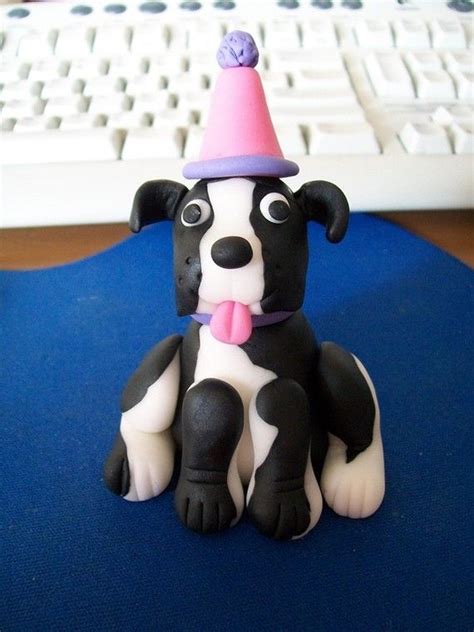 Fondant Dog Cake Topper | Fondant dog, Dog cake topper, Dog cakes