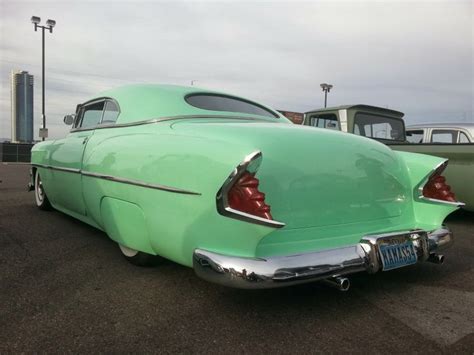 Stylish Kustoms: Hot Rods, Vintage Cars, and More