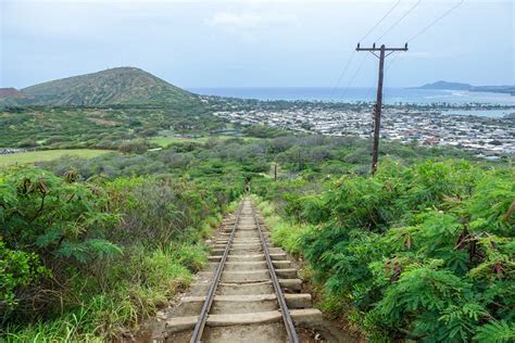 Koko Crater Trail - Aloha Secrets