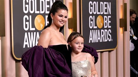 Selena Gomez slays red carpet game at the Golden Globe Awards 2023, brings her little sister as ...