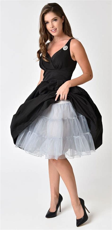 Pin by Marie Huber on Dresses 2 | Girls petticoats, Girly dresses ...