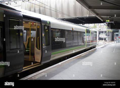 london midland train on the platform at birmingham new street station england uk Stock Photo - Alamy