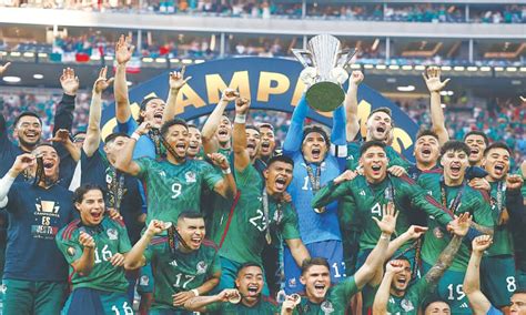 Gimenez’s late strike helps Mexico lift ninth Gold Cup - Sport - DAWN.COM