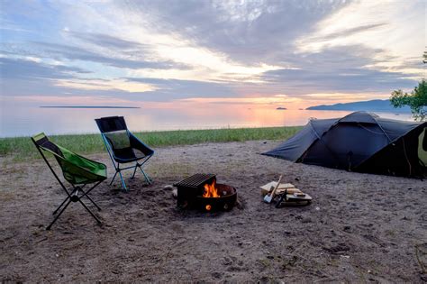 9 Campers Share Their Favorite Campgrounds in Michigan