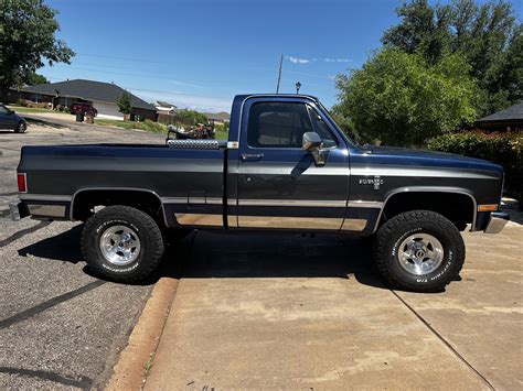 1986 Chevy K10 - Robert G. - LMC Truck Life