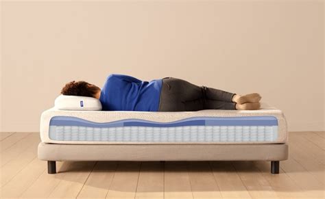 The 10 Best Mattresses for Side Sleepers | Hunker