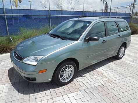 Sell used 2006 FORD FOCUS WAGON ZXW 75K miles Full Power Clean No Matrix Vibe 25 Pics in Miami ...