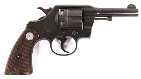 Lot - 1943 WWII US COLT OFFICIAL POLICE .38 SPL REVOLVER