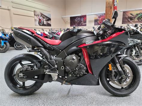 2012 Yamaha R1 Crossplane - 8000 Miles | AK Motors