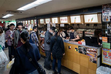 Exploring Nakano, Tokyo - An Otaku Haven in Retro Tokyo — Barrettish