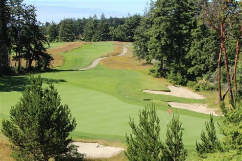 Bandon Crossing, Bandon , Oregon - Golf course information and reviews.