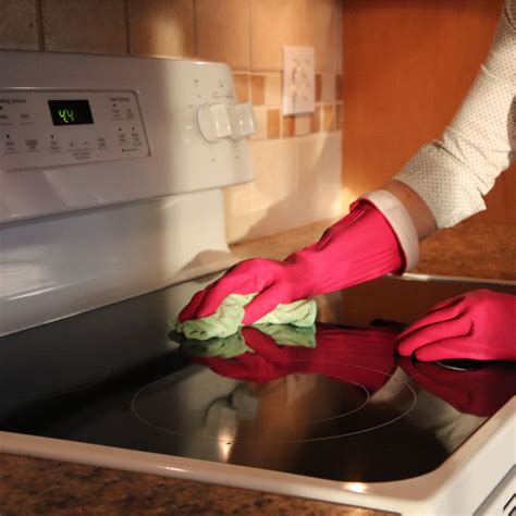 How Do You Clean A Glass Stove Without Scratching It? – The Organized Mom