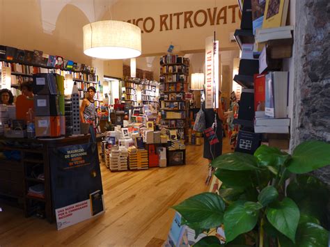 LA LIBRERIA - L'Amico Ritrovato - Libreria Indipendente Genova