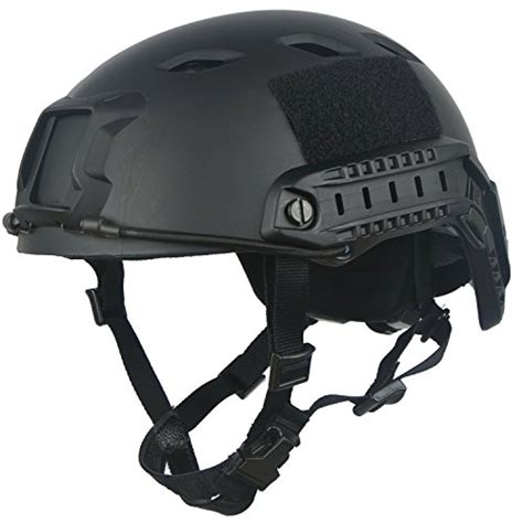 Base Jump Helmet: How to Buy the Right Base Jumping Equipment ...