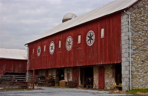 441 best Barns of Pennsylvania images on Pinterest | Barns, Barn houses ...