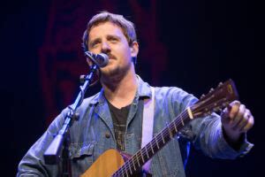 Top 10 Sturgill Simpson Songs - ClassicRockHistory.com