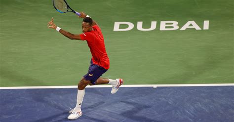 Highlights: Monfils masters Gasquet - Dubai Duty Free Tennis Championships