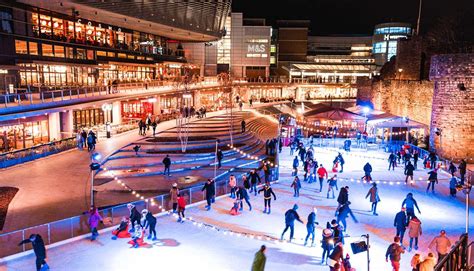 Southampton Ice Rink at Westquay - Visit Hampshire