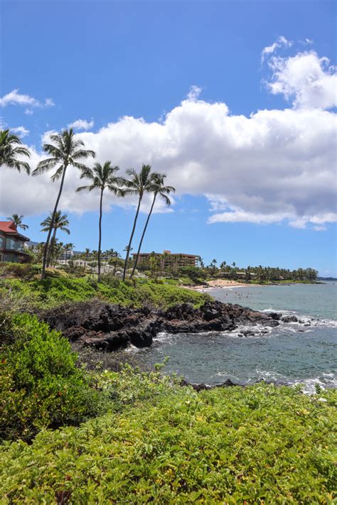 Wailea Beach Walk: Scenic Stroll on Maui's Luxury Coastline