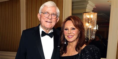 Marlo Thomas & Phil Donahue Celebrate 43rd Anniversary with Special Date Night