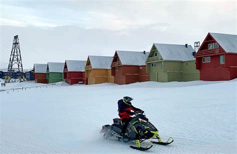 This Is Longyearbyen: The World's Northernmost Town - Life In Norway