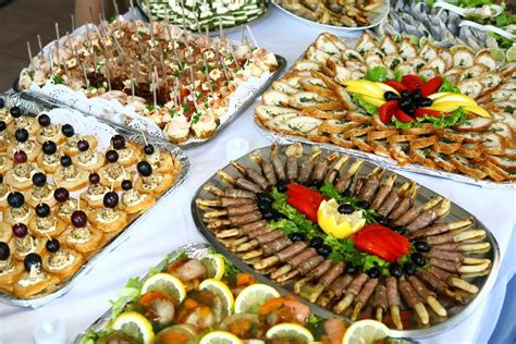 10 Elegant Party Food Ideas For Adults 2024