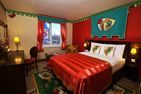 LEGOLAND Resort Hotel Rooms | LEGOLAND® Windsor Resort