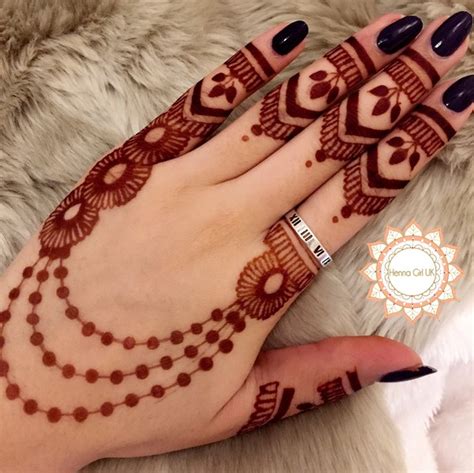 Bridal Mehndi On Hands | Photo 88807