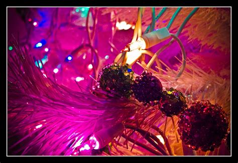 Vibrant Christmas Lights | This is just a close up of my pin… | Flickr