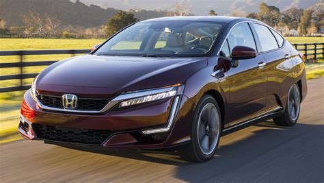 Review: Honda Clarity hydrogen car won't go the distance