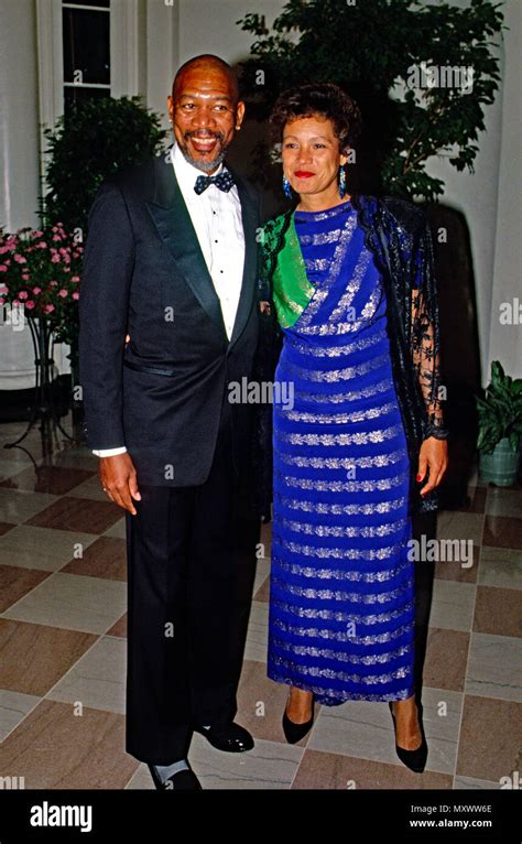 Washington DC, USA, 1990, Actor Morgan Freeman and his wife Myrna Colley-Lee arrive at the White ...