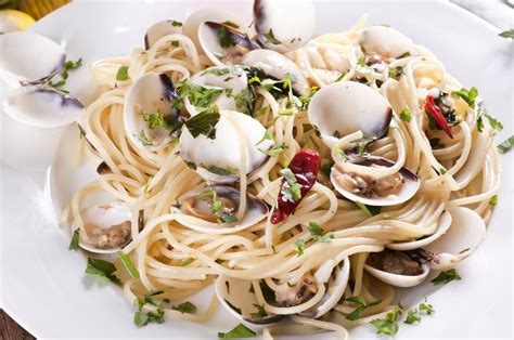 4 Italian-Inspired Seafood Pasta Recipes - The Healthy Fish