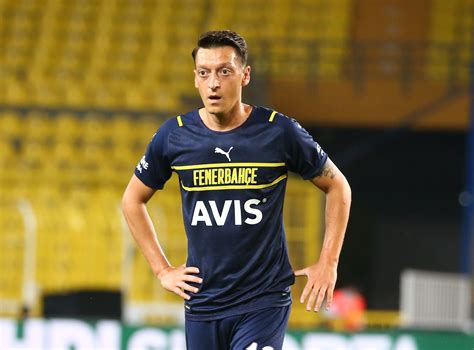 Mesut Ozil, Fenerbahce unilaterally terminate their contract - Haber Tusba