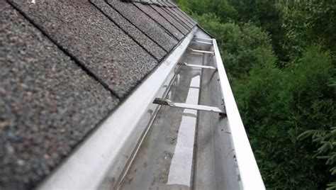 Gutter Repair Handyman - Fix It!® Boston & MetroWest MA