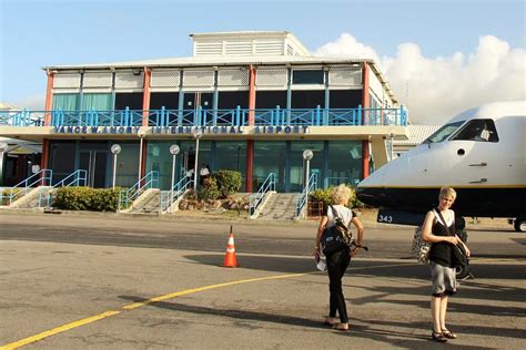 Flights To St. Kitts & Nevis Airports - Nevis Tourism Authority