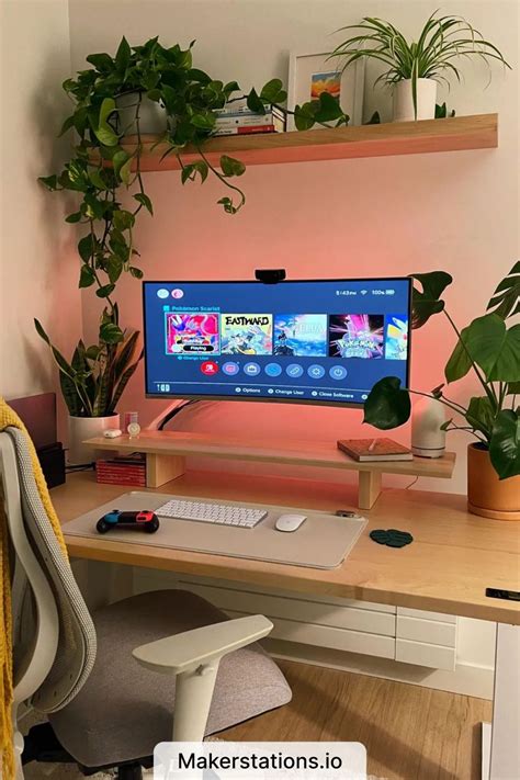 Cosy Minimal WFH Setup with Desk Plants in 2023 | Cozy desk, Home office setup, Desk setup