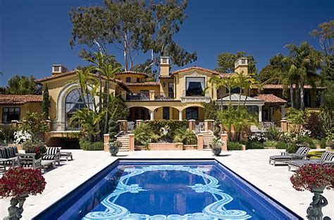 Ryan Seacrest's Houses Revealed