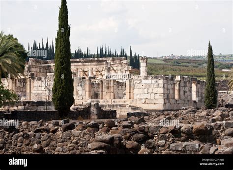 Capernaum synagogue hi-res stock photography and images - Alamy