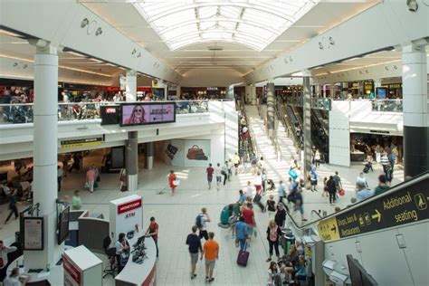 Your Ultimate Guide to Gatwick Airport | Gatwick airport, Gatwick ...