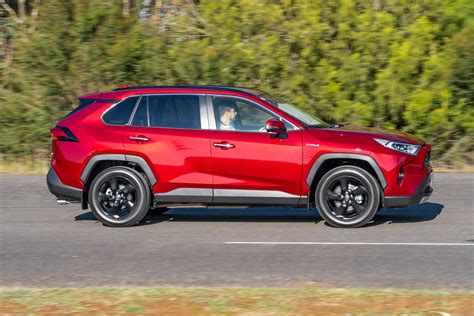 2020 Toyota RAV4 Cruiser Hybrid review | CarExpert