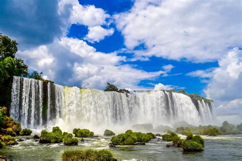 Iguazu Falls, Brazil wallpaper | nature and landscape | Wallpaper Better