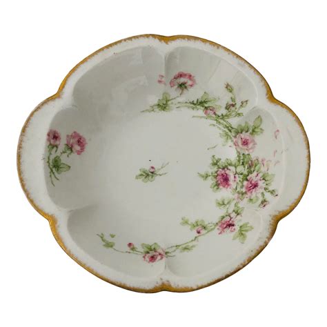 Vintage French Limoges Theodore Haviland Rose Pattern Serving Bowl | Chairish