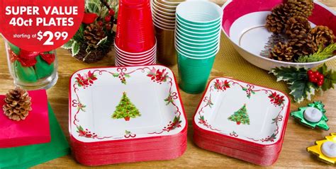 Traditional Christmas Value Plates & Tableware - Party City