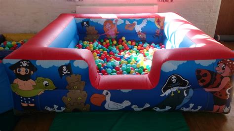 Pirate 8ft x 8ft Inflatable Ball Pool - Soft play and Inflatable hire ...