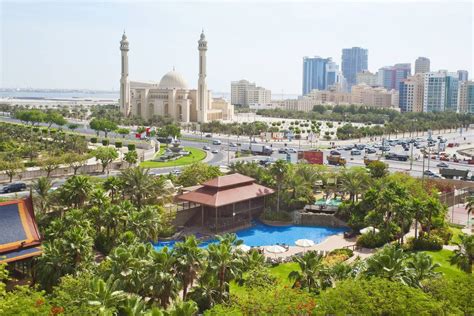 Bahrain, Persian Gulf island of one million palm trees! - Bonvoyageurs