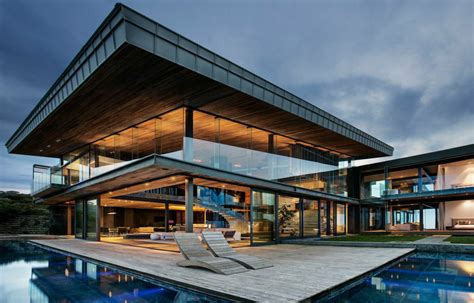 30+ Most Modern Glass Houses Designs