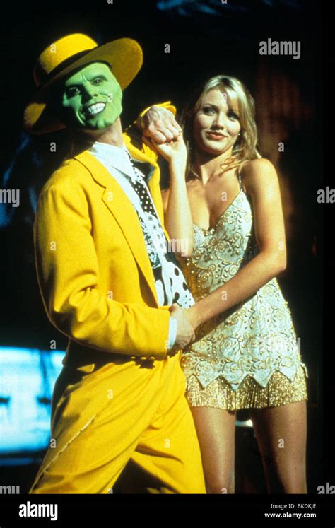 THE MASK (1994) JIM CARREY, CAMERON DIAZ MASK 099 Stock Photo: 29189622 ...