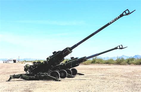 War News Updates: The U.S. Army Has Now Doubled The Range Of Its 155mm Howitzers To 40 Miles ...