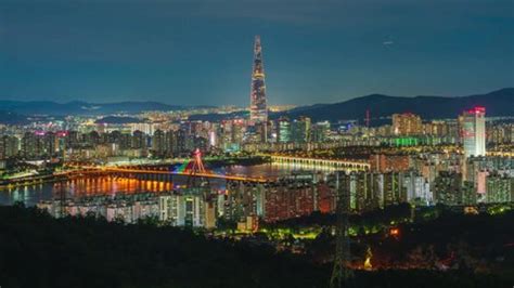 Seoul Skyline Panorama Night View Lotte Stock Footage Video (100% Royalty-free) 1095504117 ...